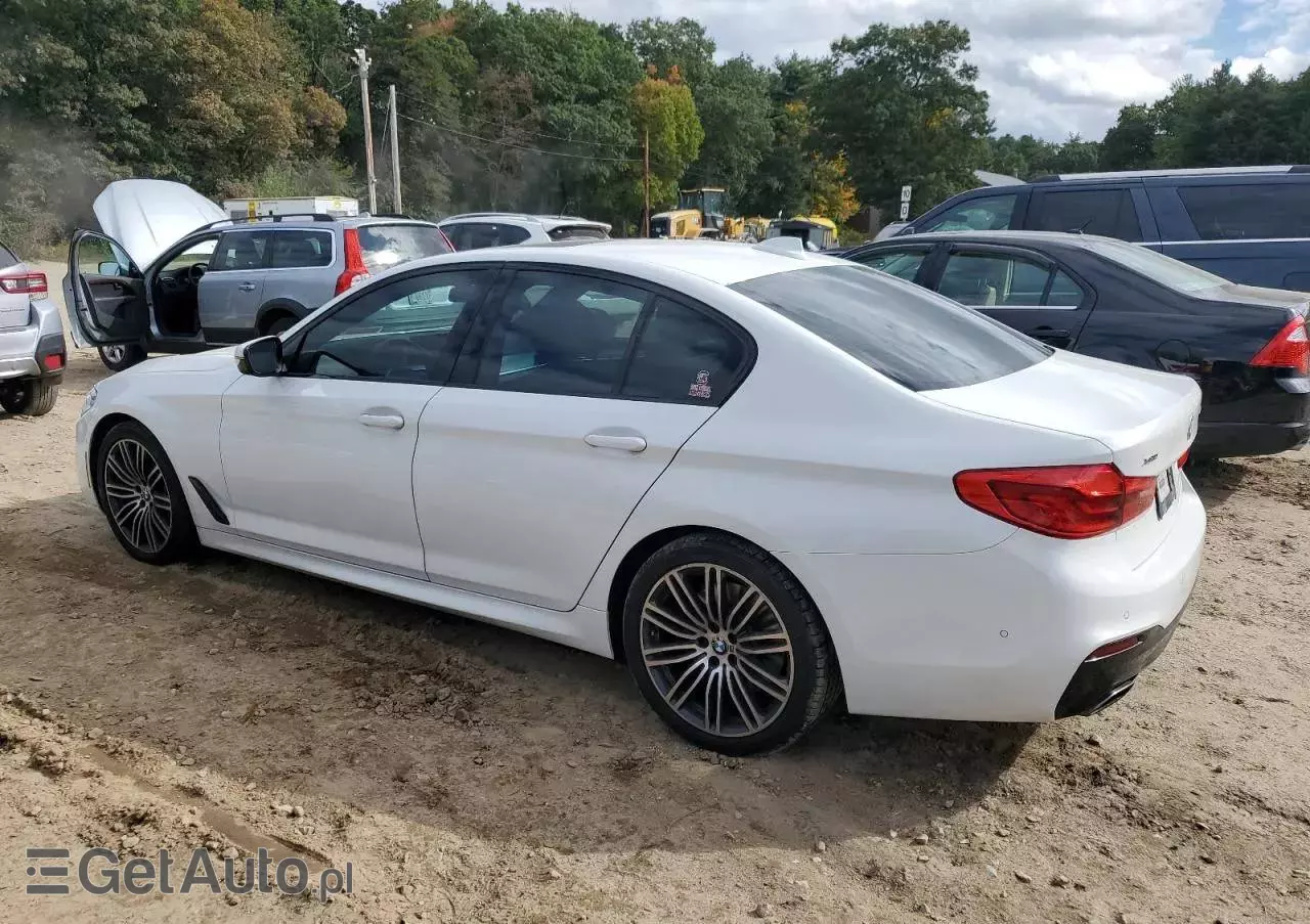 BMW Seria 5  540i xDrive M Sport sport