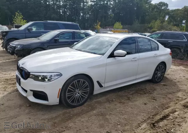 BMW Seria 5  540i xDrive M Sport sport