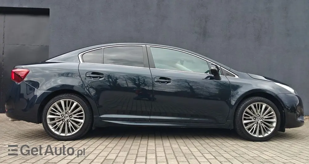 TOYOTA Avensis 2.0 D-4D Prestige