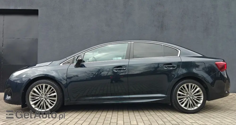 TOYOTA Avensis 2.0 D-4D Prestige