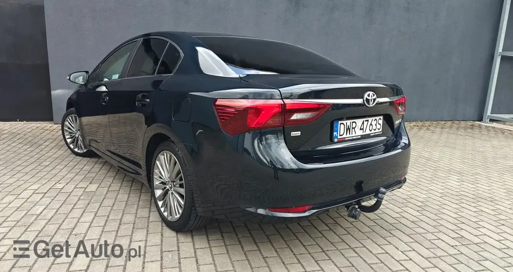 TOYOTA Avensis 2.0 D-4D Prestige