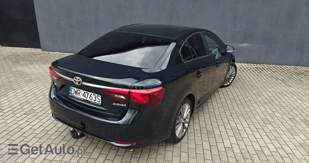 TOYOTA Avensis 2.0 D-4D Prestige
