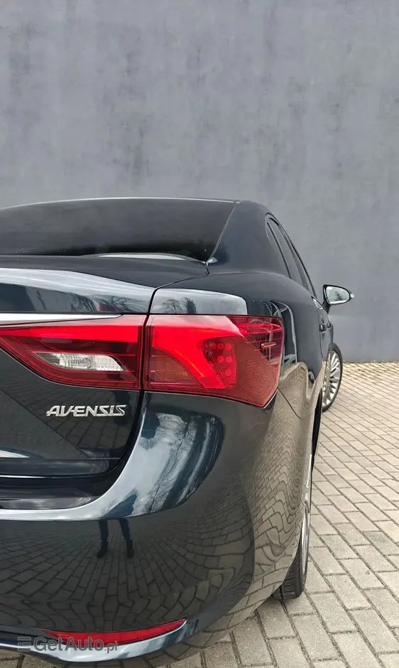 TOYOTA Avensis 2.0 D-4D Prestige