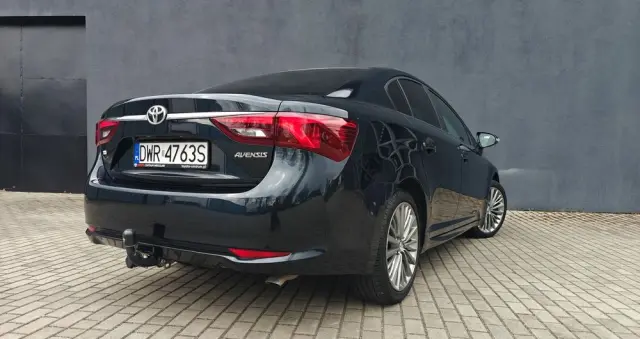 TOYOTA Avensis 2.0 D-4D Prestige