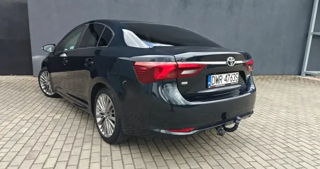 TOYOTA Avensis 2.0 D-4D Prestige