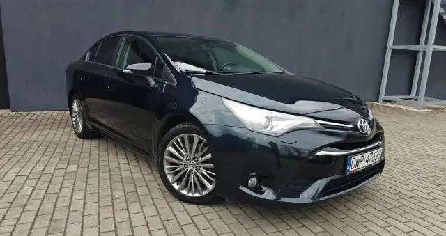 TOYOTA Avensis 2.0 D-4D Prestige