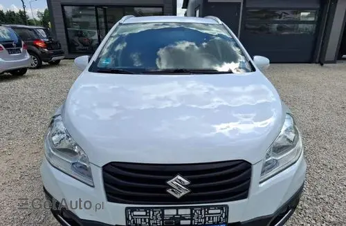SUZUKI S-cross 