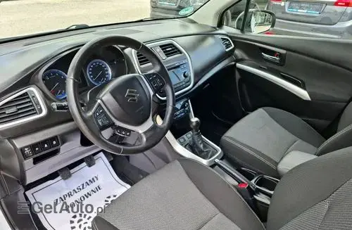 SUZUKI S-cross 