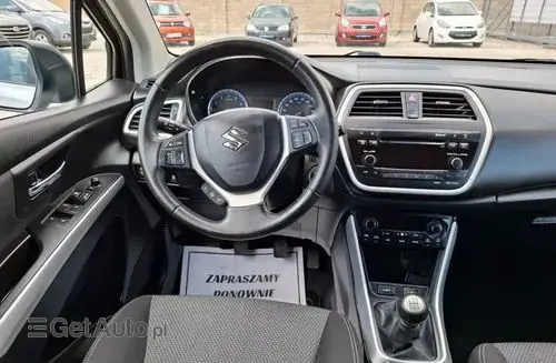 SUZUKI S-cross 