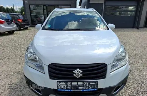 SUZUKI S-cross 
