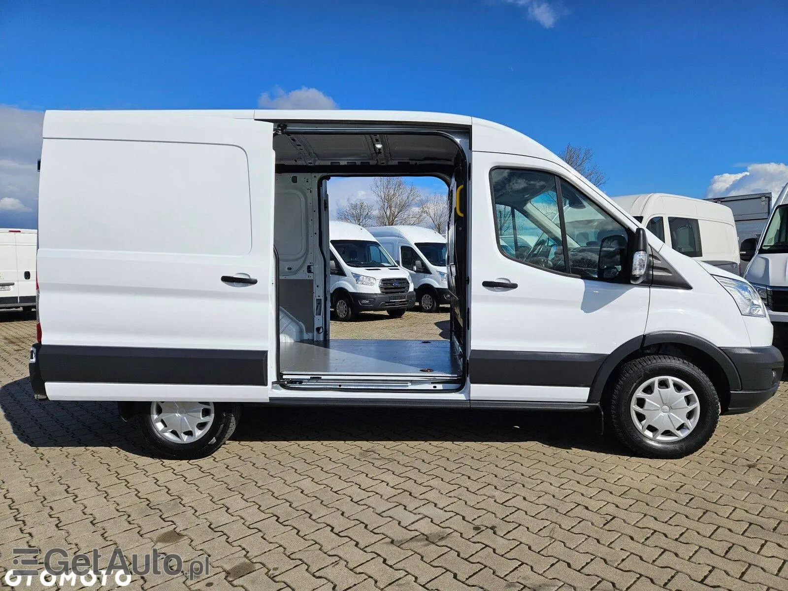 FORD Transit L2H2 Limited