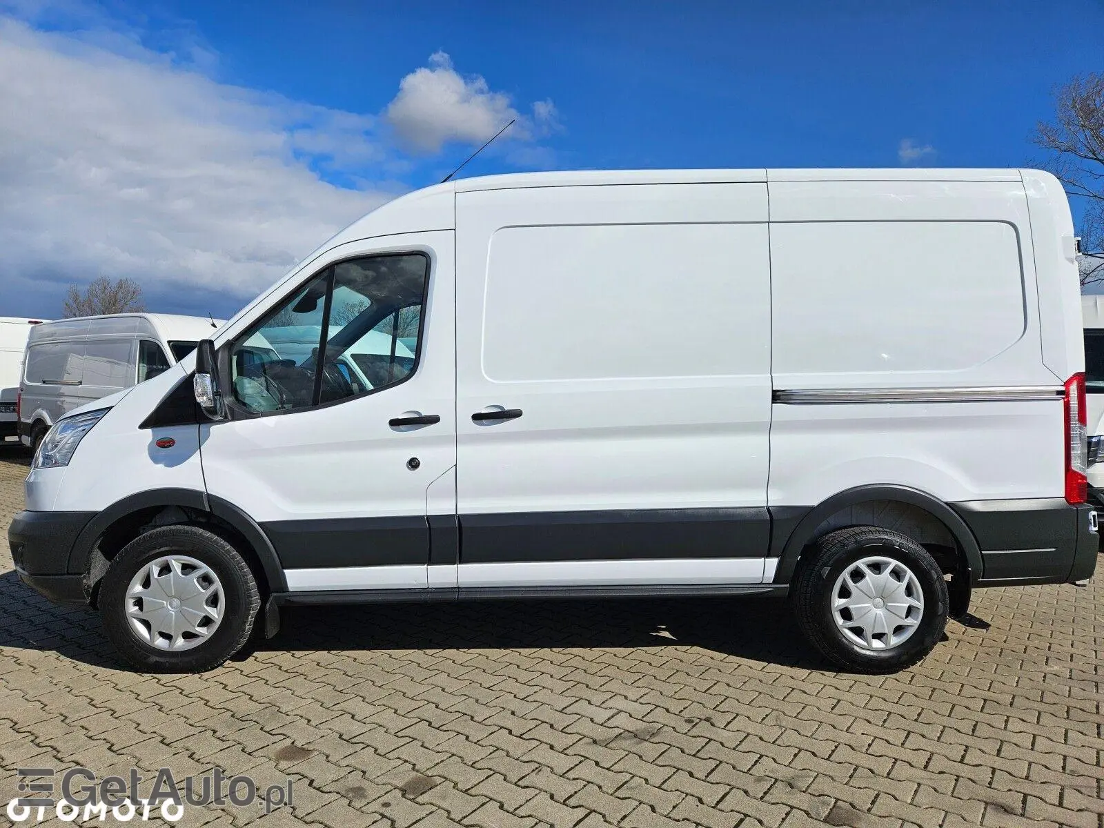 FORD Transit L2H2 Limited
