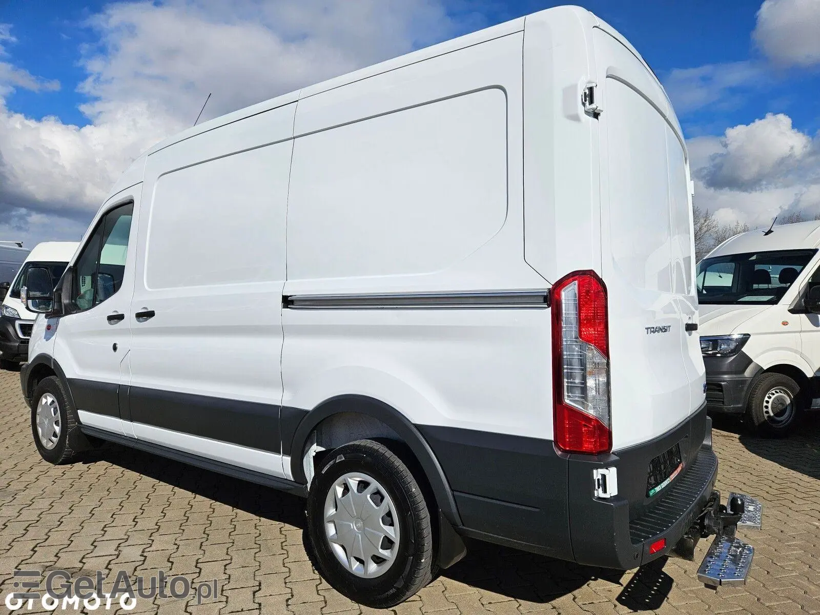 FORD Transit L2H2 Limited