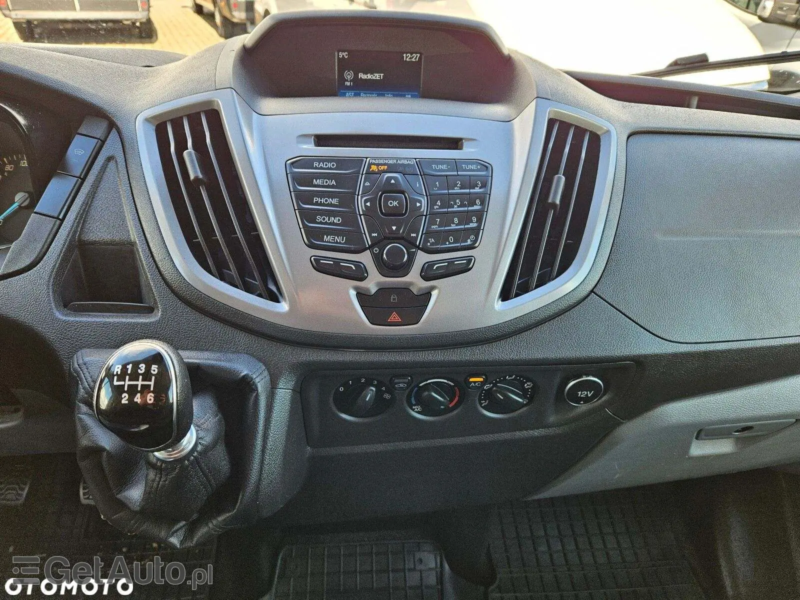 FORD Transit L2H2 Limited