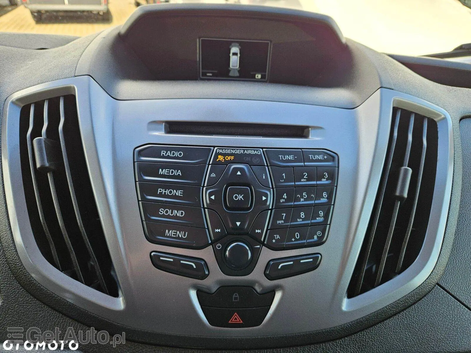 FORD Transit L2H2 Limited