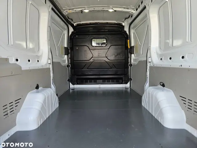 FORD Transit L2H2 Limited