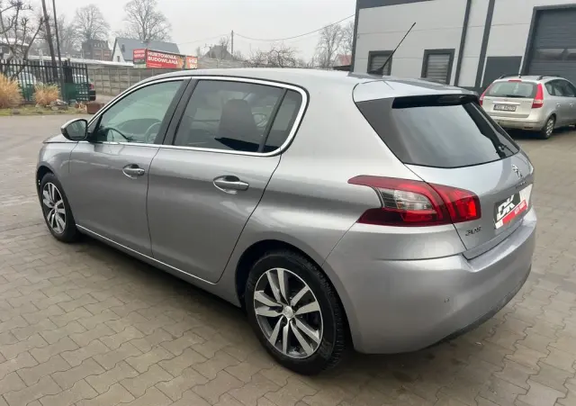 PEUGEOT 308 PureTech 110 Stop & Start Active