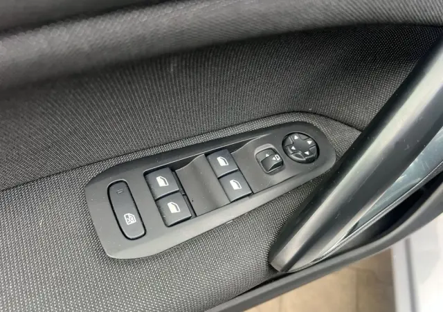 PEUGEOT 308 PureTech 110 Stop & Start Active