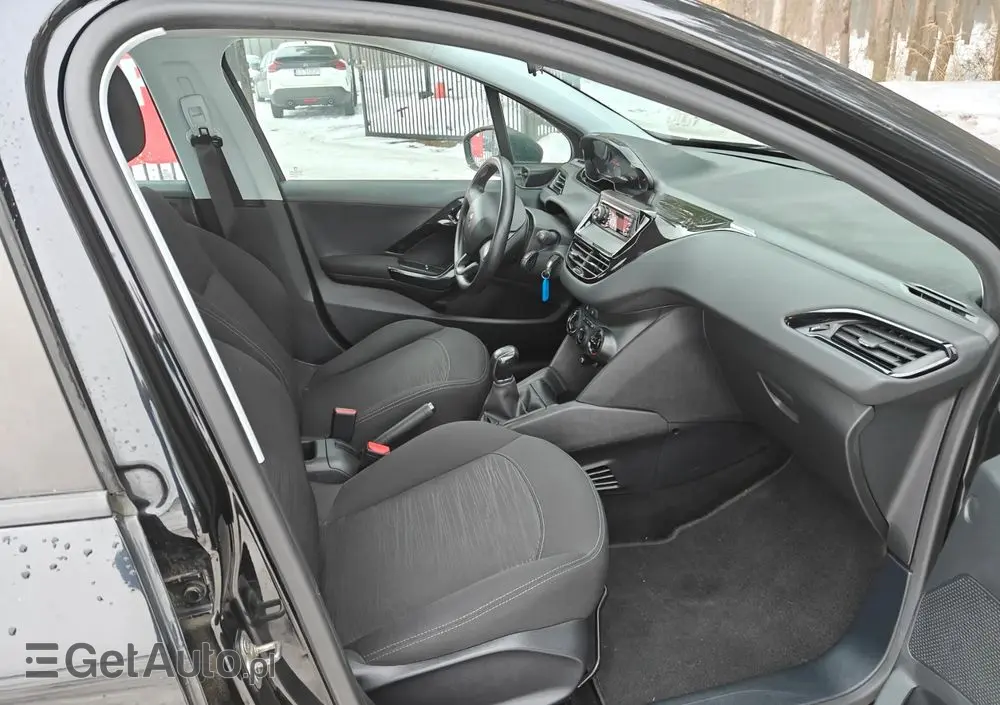 PEUGEOT 208 68 VTI Access