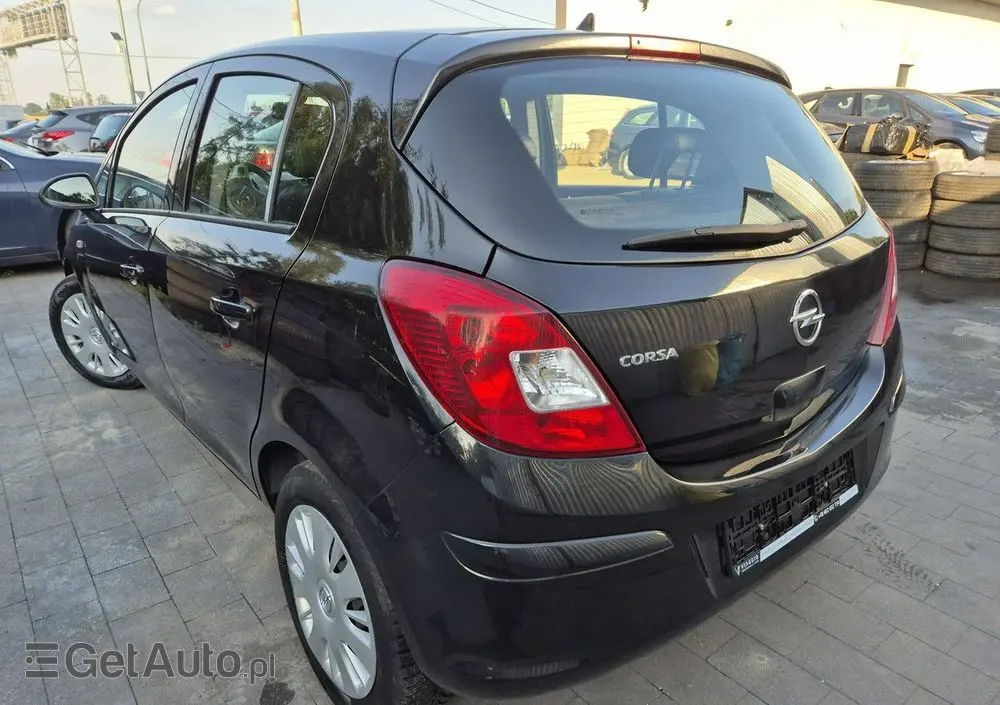 OPEL Corsa 1.4 16V 150 Jahre