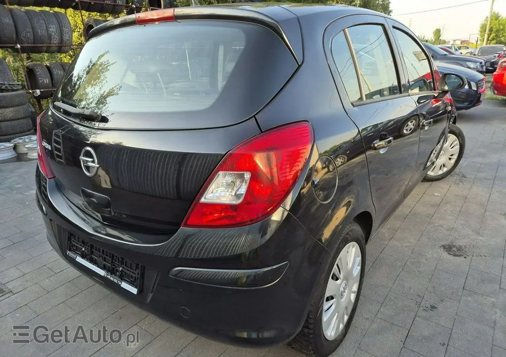 OPEL Corsa 1.4 16V 150 Jahre