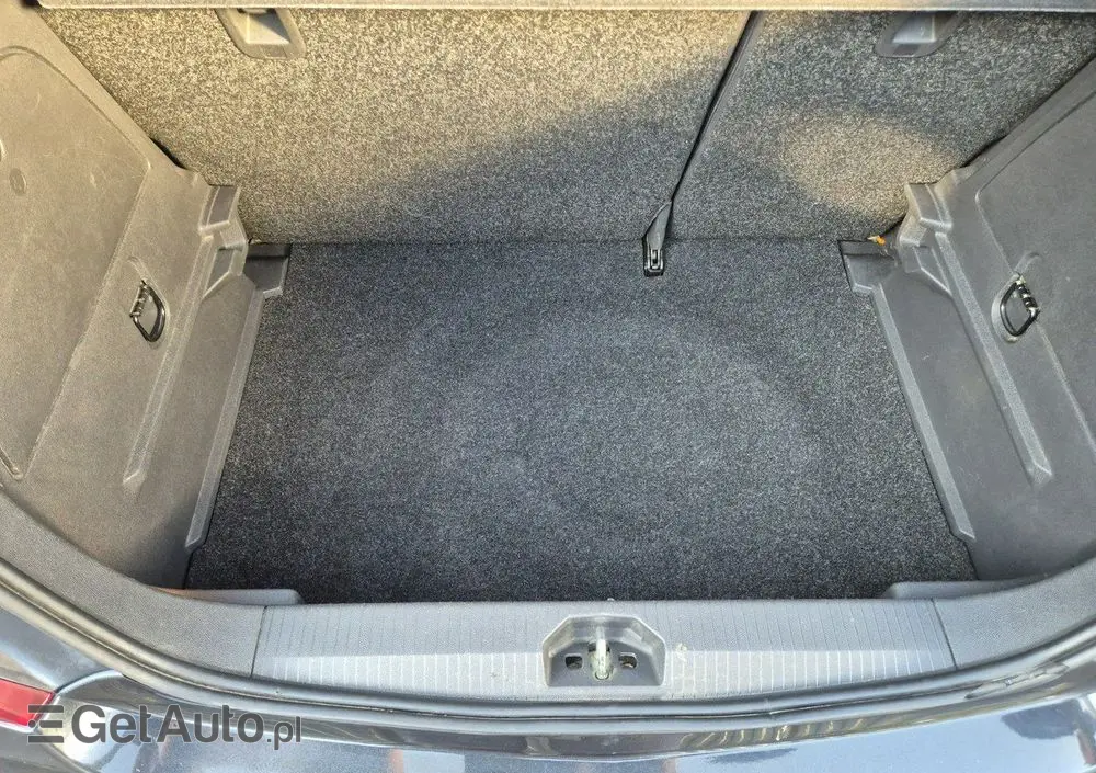 OPEL Corsa 1.4 16V 150 Jahre