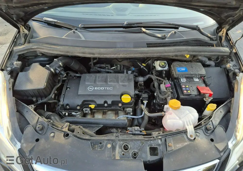 OPEL Corsa 1.4 16V 150 Jahre