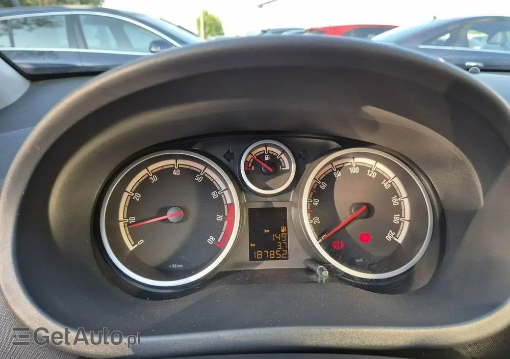 OPEL Corsa 1.4 16V 150 Jahre