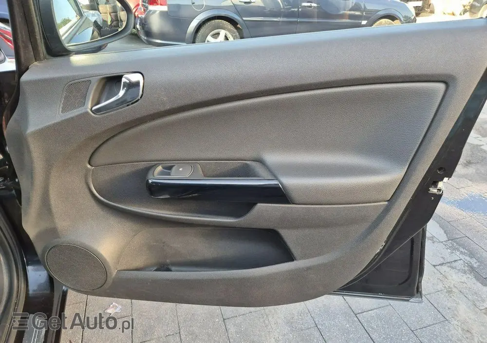 OPEL Corsa 1.4 16V 150 Jahre