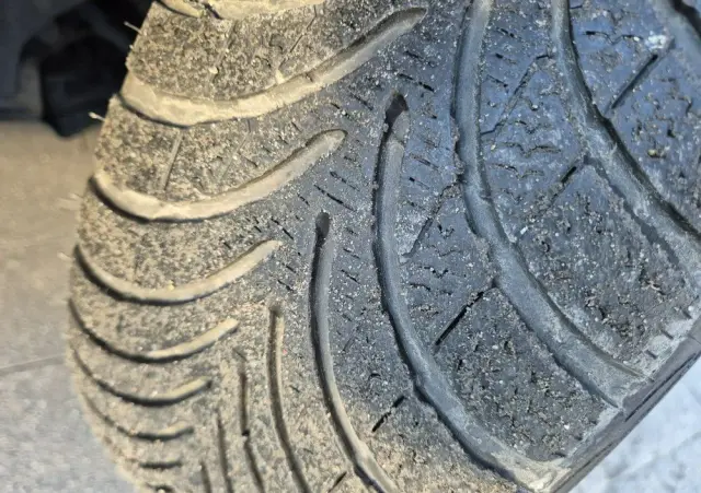 OPEL Corsa 1.4 16V 150 Jahre