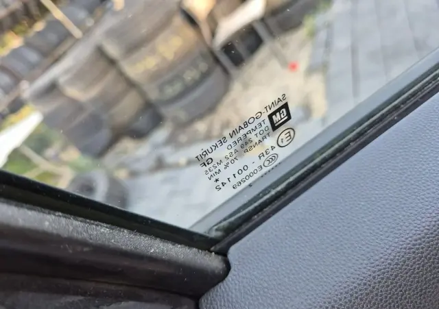 OPEL Corsa 1.4 16V 150 Jahre