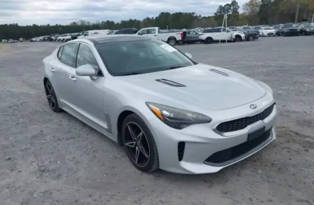KIA Stinger 