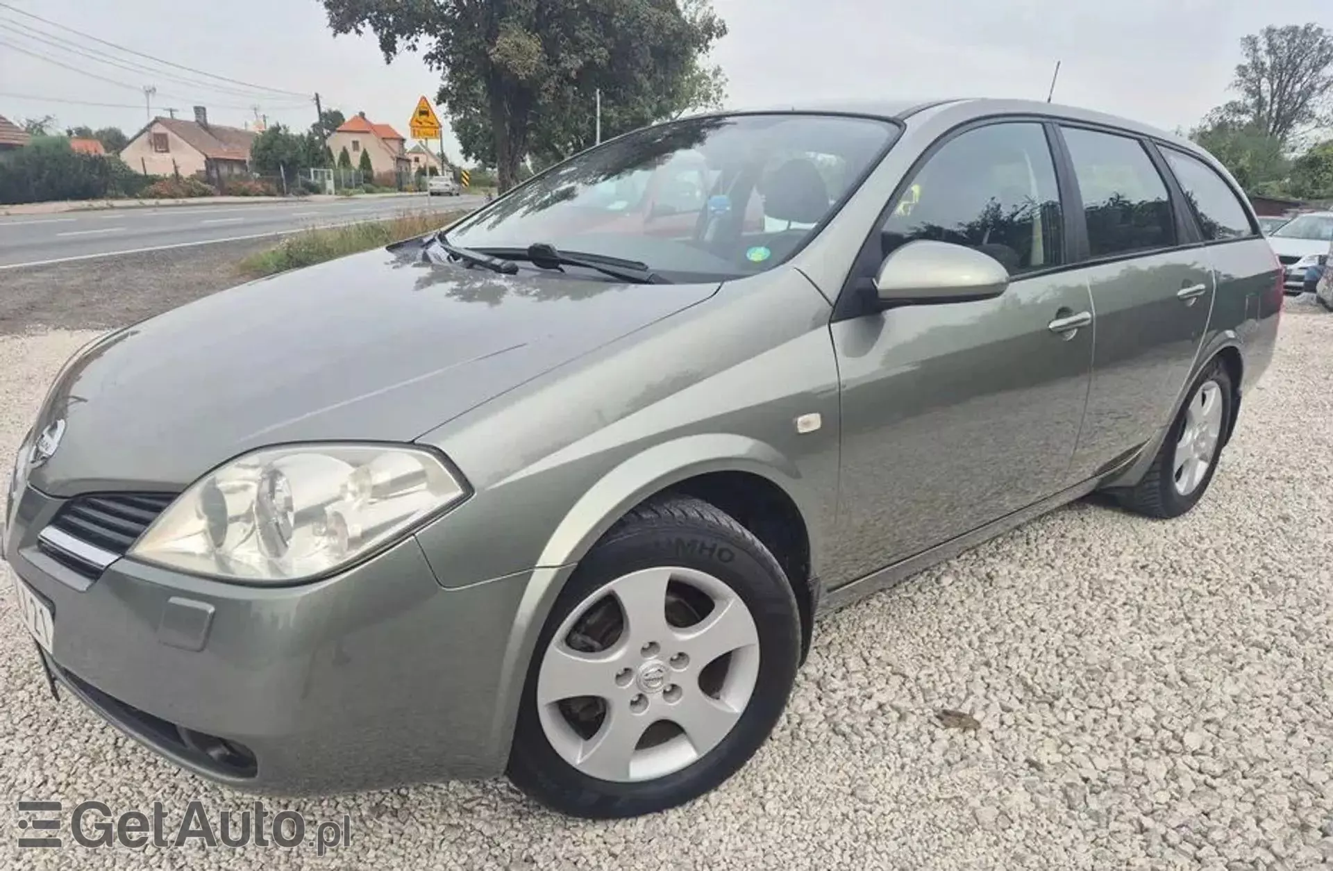 NISSAN Primera 