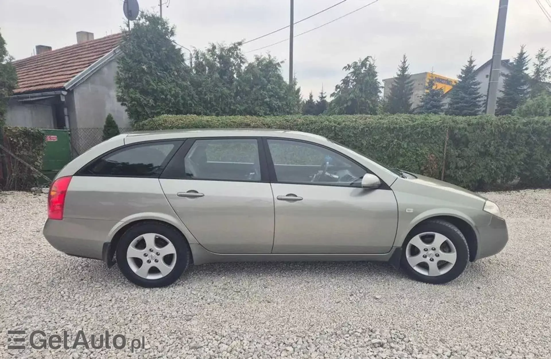 NISSAN Primera 
