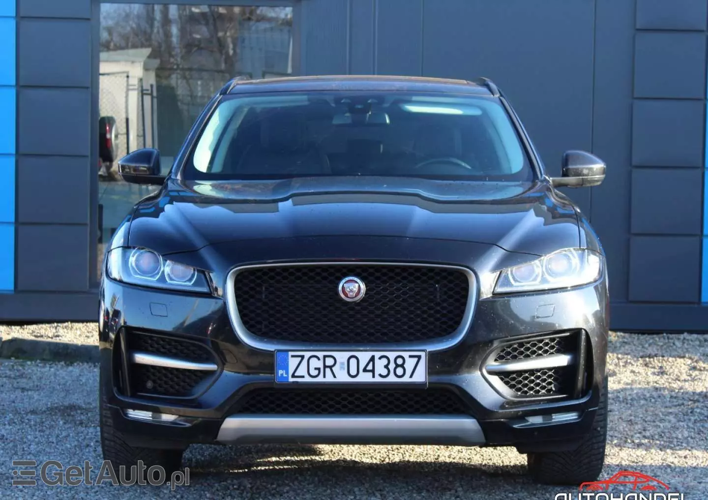 JAGUAR F-Pace 