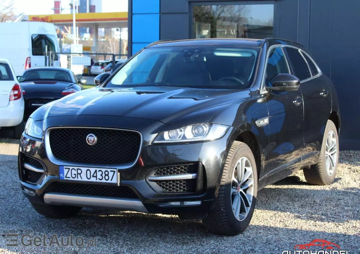 JAGUAR F-Pace 
