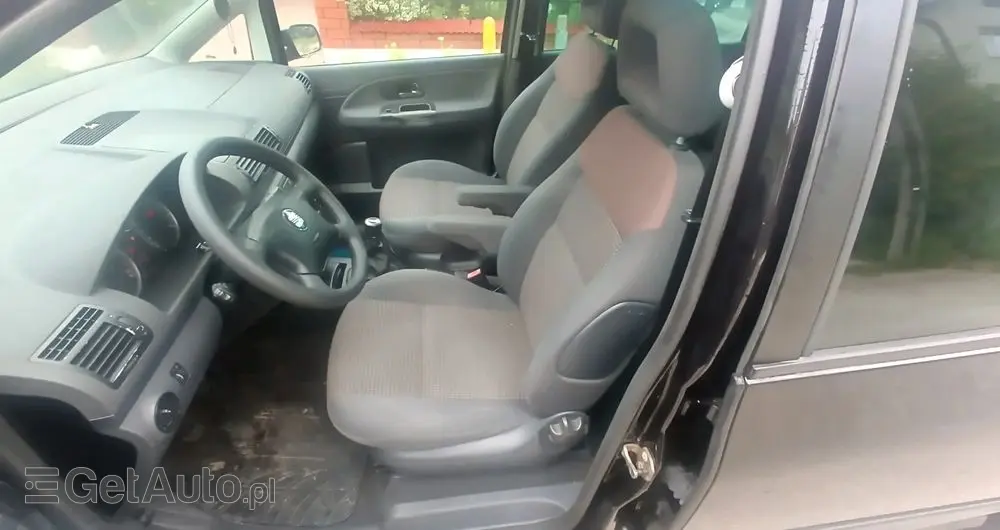 SEAT Alhambra 2.0 Reference