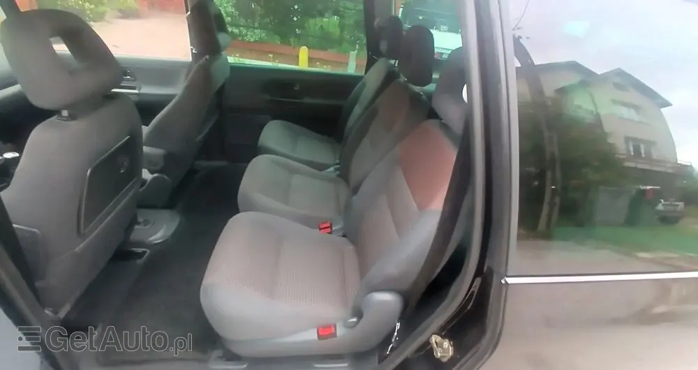 SEAT Alhambra 2.0 Reference