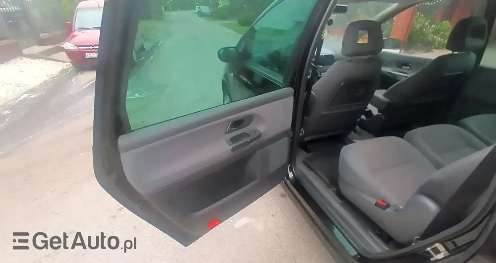 SEAT Alhambra 2.0 Reference