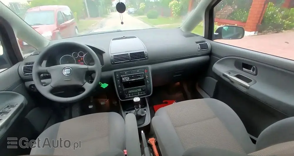 SEAT Alhambra 2.0 Reference