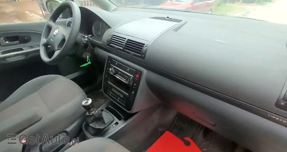 SEAT Alhambra 2.0 Reference