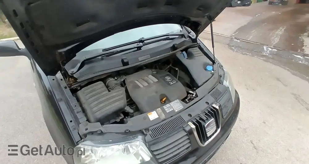 SEAT Alhambra 2.0 Reference