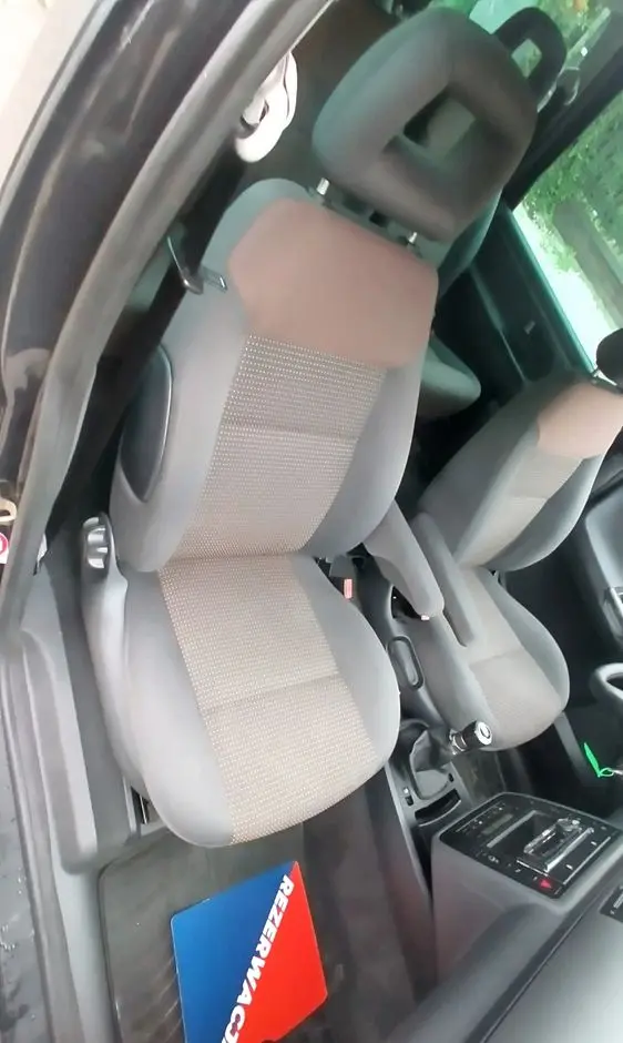 SEAT Alhambra 2.0 Reference