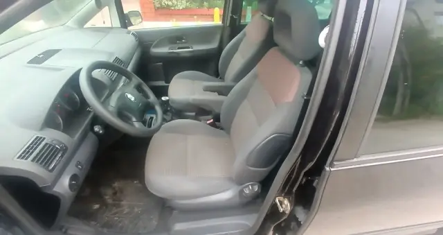 SEAT Alhambra 2.0 Reference