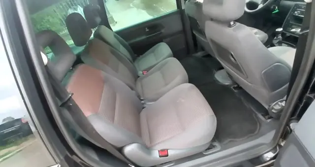 SEAT Alhambra 2.0 Reference