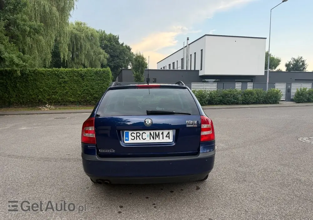 SKODA Octavia 1.8 T FSI Elegance