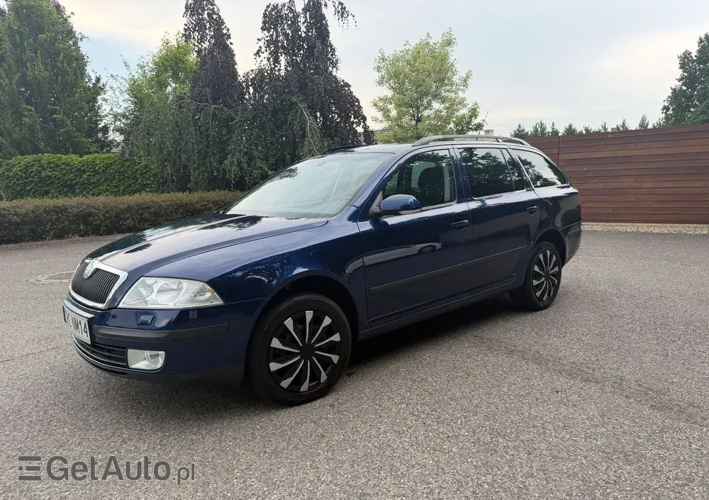 SKODA Octavia 1.8 T FSI Elegance
