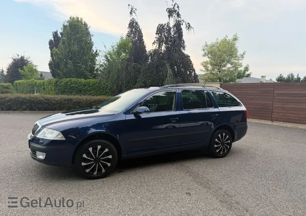 SKODA Octavia 1.8 T FSI Elegance
