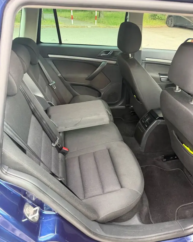 SKODA Octavia 1.8 T FSI Elegance