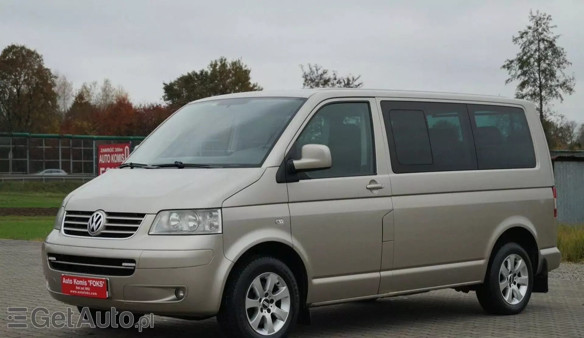 VOLKSWAGEN Caravelle 